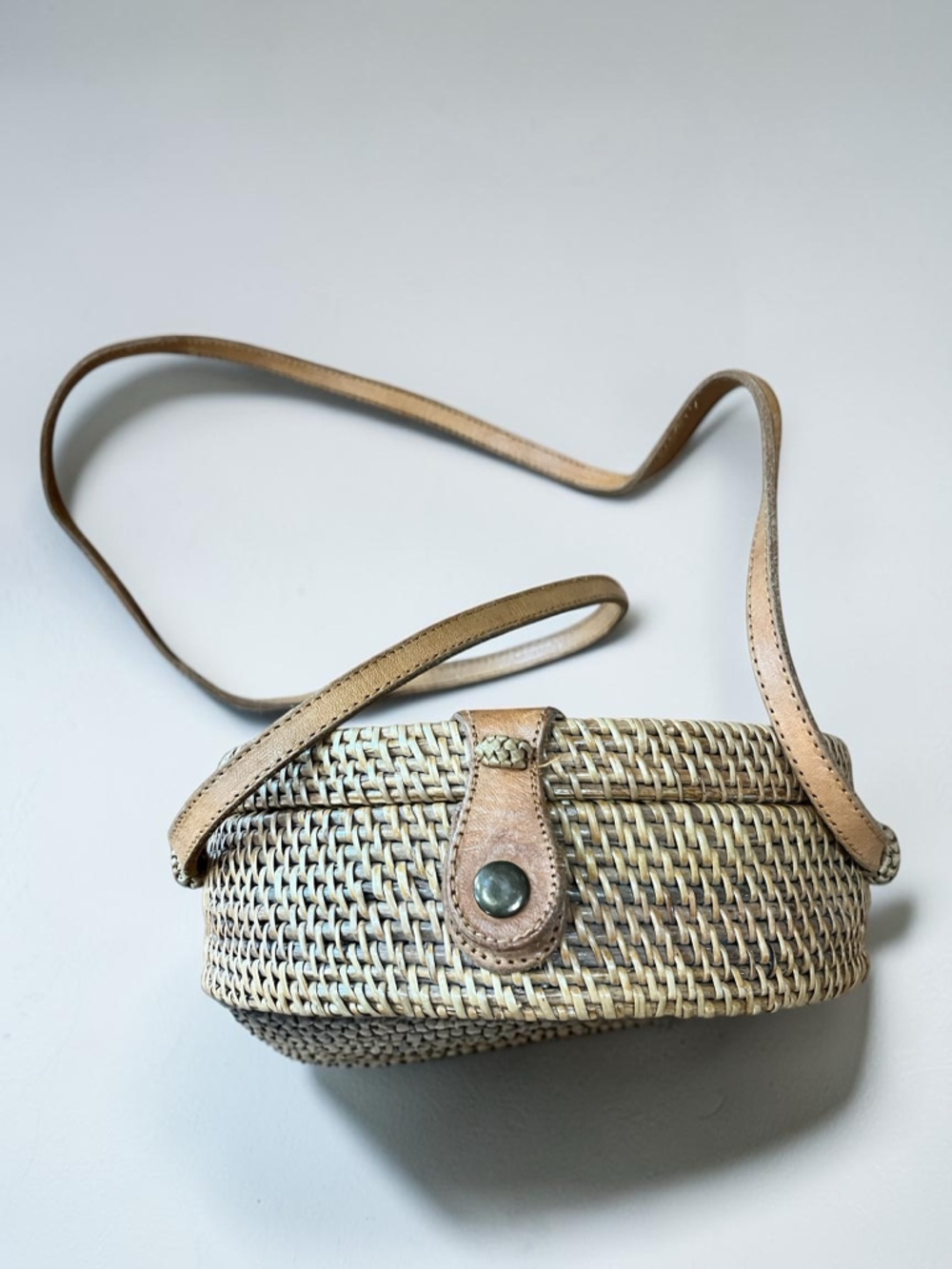 Round Rattan Crossbody Bag - Picture 2 of 10